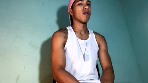 Snapshot of maximo_vega_new chatting on January 2025 01:48:02 AM Maximo Aron Vega online show from January 2025 01:48:02 AM