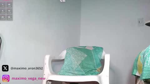 Snapshot of maximo_vega_new chatting on October 2025 08:53:02 PM Maximo Aron Vega online show from October 2025 08:53:02 PM