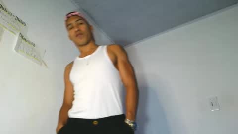 Maximo Aron Vega online show from March 2026 08:14:01 PM