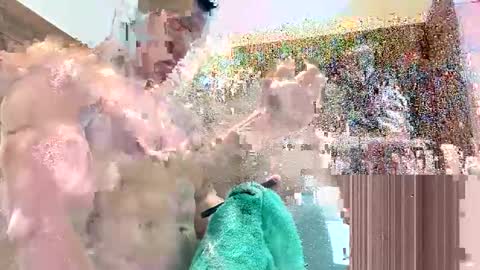 Snapshot of maximohoot chatting on December 2024 04:46:02 PM Sebastian online show from December 2024 04:46:02 PM