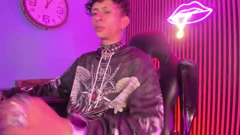 Snapshot of maximoking26 chatting on March 2026 03:52:02 AM MAXIMO online show from March 2026 03:52:02 AM