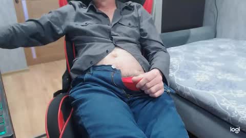 maximus3334 online show from March 2026 11:58:02 AM