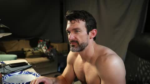 Maximus7871 online show from November 2025 09:11:01 PM