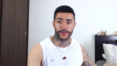 Snapshot of maximus_golden chatting on December 2024 04:13:02 AM Independent Model online show from December 2024 04:13:02 AM