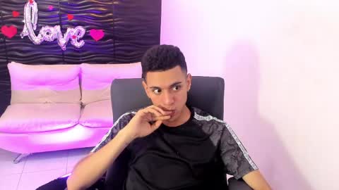 Maximus online show from April 2026 08:42:02 PM