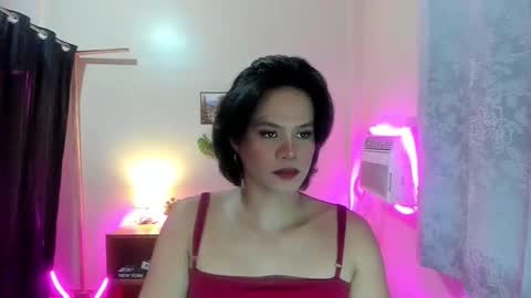 maxine_fucks online show from December 2025 01:49:01 PM