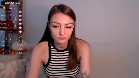 Snapshot of maxinele chatting on October 2025 11:06:01 AM Maxine online show from October 2025 11:06:01 AM