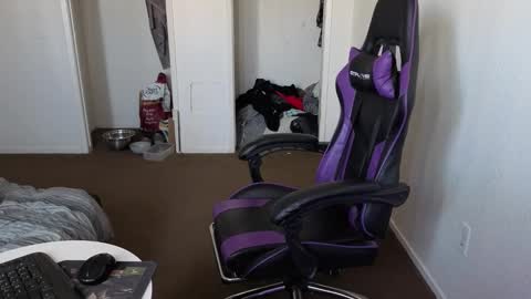  IG  online show from October 2025 09:59:02 PM