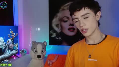 Max online show from March 2025 05:22:02 AM