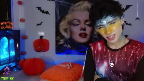 Max online show from October 2025 06:55:02 AM