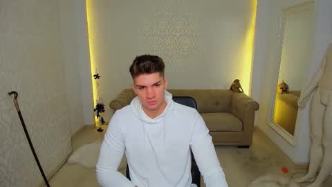 MaxKaiden online show from November 2025 05:41:02 AM