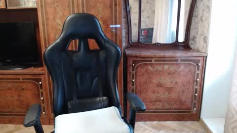 Snapshot of maxplay18 chatting on November 2025 09:19:01 AM Max online show from November 2025 09:19:01 AM