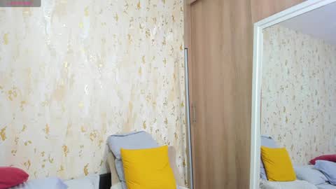 Max online show from January 2025 01:05:02 AM