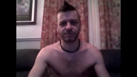 MaxTheWolf online show from December 2025 12:23:02 PM