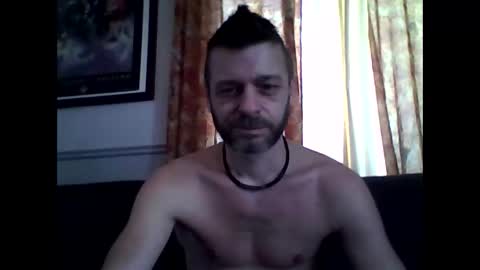 MaxTheWolf online show from January 2026 03:49:02 PM