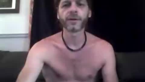 Snapshot of maxthewolf chatting on July 2026 06:57:01 PM MaxTheWolf online show from July 2026 06:57:01 PM