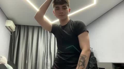 Max online show from April 2026 04:46:02 PM