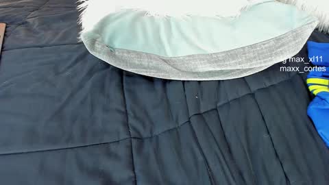 maxx_cortes online show from February 2025 06:45:02 AM