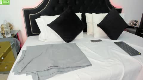 Maxxi online show from January 2025 10:48:01 PM