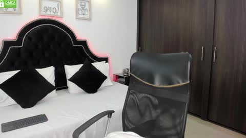 Maxxi online show from January 2025 01:17:01 PM