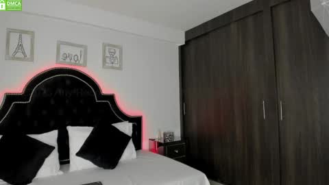 Maxxi online show from February 2025 09:20:02 PM