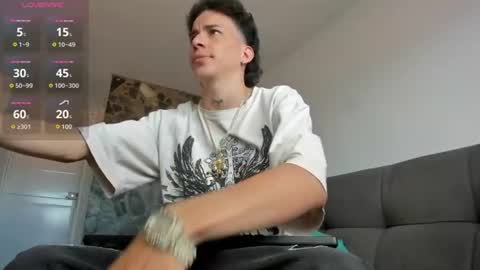Snapshot of maxxx_bigcock chatting on June 2026 09:01:02 PM Max online show from June 2026 09:01:02 PM