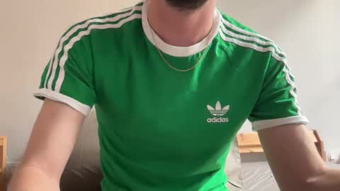 MaxXxurbate online show from March 2026 04:01:01 PM