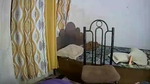 MAXINE online show from December 2025 08:30:01 AM