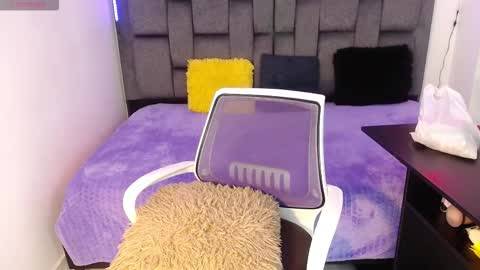Snapshot of maxylody_69 chatting on September 2025 03:00:02 PM maxylody_69 online show from September 2025 03:00:02 PM