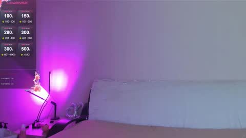 Snapshot of may_fl0wer chatting on October 2025 10:34:02 AM May Flower online show from October 2025 10:34:02 AM