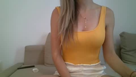 Snapshot of maya0sun chatting on July 2026 04:00:01 PM Maya0Sun online show from July 2026 04:00:01 PM