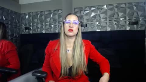 Maya online show from October 2025 04:05:02 PM