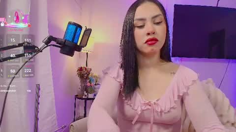 Snapshot of maya_blue_ chatting on June 2026 11:36:01 PM Maya online show from June 2026 11:36:01 PM