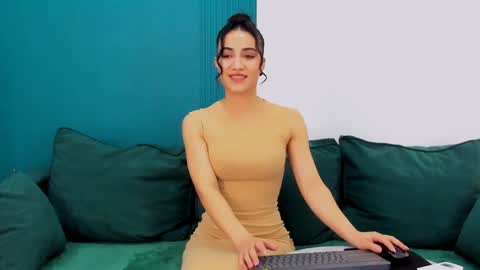 Maya online show from February 2025 05:29:01 PM