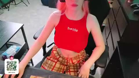 Maya Viola online show from July 2026 05:45:02 AM