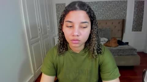 Snapshot of mayaa_ross chatting on October 2025 02:20:02 AM Maya online show from October 2025 02:20:02 AM