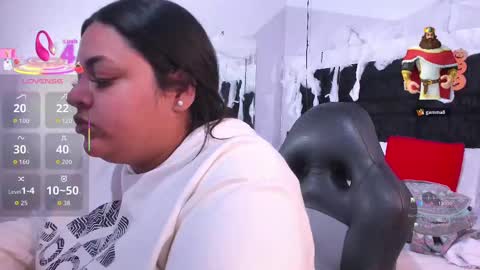 MAY online show from October 2025 04:46:01 AM