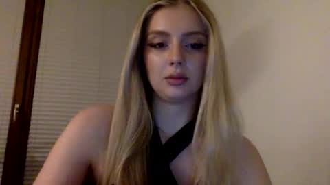 Snapshot of mayaflirt chatting on April 2026 08:36:02 PM mayaflirt online show from April 2026 08:36:02 PM