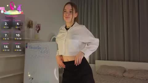 My name is Kara  online show from October 2025 08:40:01 PM