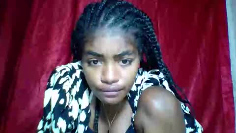 Snapshot of mayajadorelie chatting on October 2025 01:44:01 AM charlesia online show from October 2025 01:44:01 AM