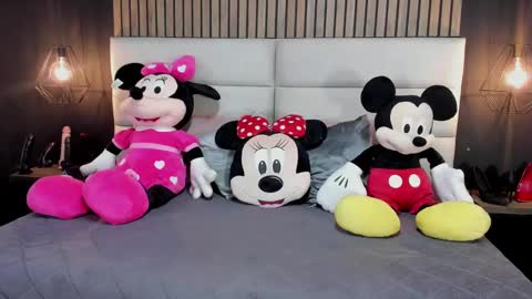Snapshot of mayarusell01 chatting on January 2025 11:19:02 AM Nicolle Ruselle Hello my lovely schedule for great fun from 630 am and end 800 pm Colombian time I wait for you online show from January 2025 11:19:02 AM