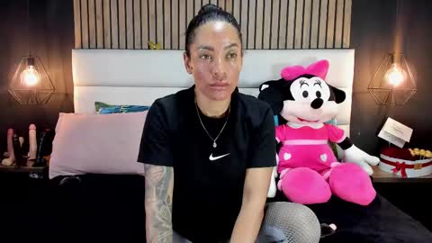 Snapshot of mayarusell01 chatting on February 2025 11:17:01 AM Nicolle Ruselle Hello my lovely schedule for great fun from 630 am and end 800 pm Colombian time I wait for you online show from February 2025 11:17:01 AM