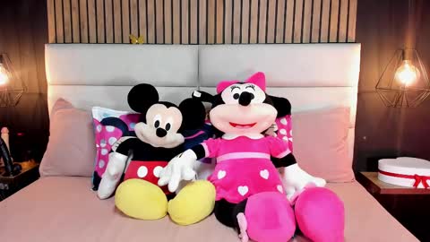 Snapshot of mayarusell01 chatting on February 2025 06:30:02 PM Nicolle Ruselle Hello my lovely schedule for great fun from 630 am and end 800 pm Colombian time I wait for you online show from February 2025 06:30:02 PM
