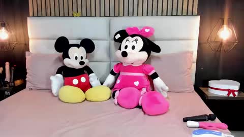 Snapshot of mayarusell01 chatting on February 2025 08:58:02 PM Nicolle Ruselle Hello my lovely schedule for great fun from 630 am and end 800 pm Colombian time I wait for you online show from February 2025 08:58:02 PM