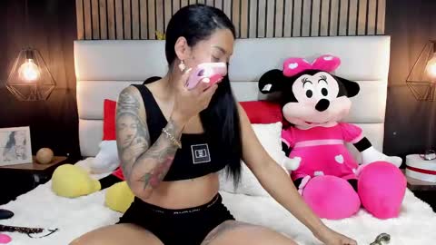 Snapshot of mayarusell01 chatting on March 2025 09:31:02 PM Nicolle Ruselle Hello my lovely schedule for great fun from 630 am and end 800 pm Colombian time I wait for you online show from March 2025 09:31:02 PM