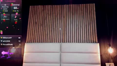 Snapshot of mayarusell01 chatting on September 2025 10:05:01 AM Nicolle Ruselle Hello my lovely schedule for great fun from 630 am and end 800 pm Colombian time I wait for you online show from September 2025 10:05:01 AM