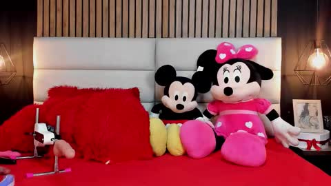 Nicolle Ruselle   Hello my lovely  schedule for great fun from  630 am and end 800 pm Colombian time I wait for you online show from September 2025 06:57:02 PM