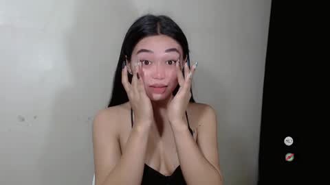 mayasally_ online show from February 2025 01:10:02 PM