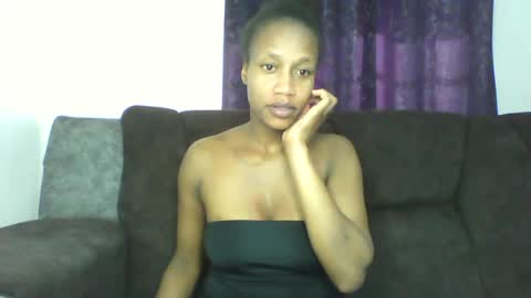 Snapshot of mayasmiley_ chatting on July 2026 05:56:01 AM prettydoll online show from July 2026 05:56:01 AM
