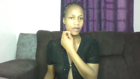Snapshot of mayasmiley_ chatting on July 2026 05:23:02 AM prettydoll online show from July 2026 05:23:02 AM